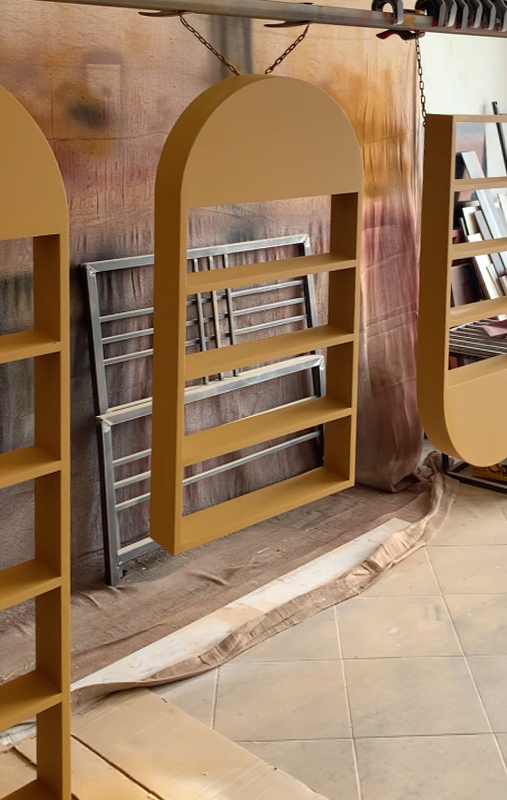 Spray shelves bronze